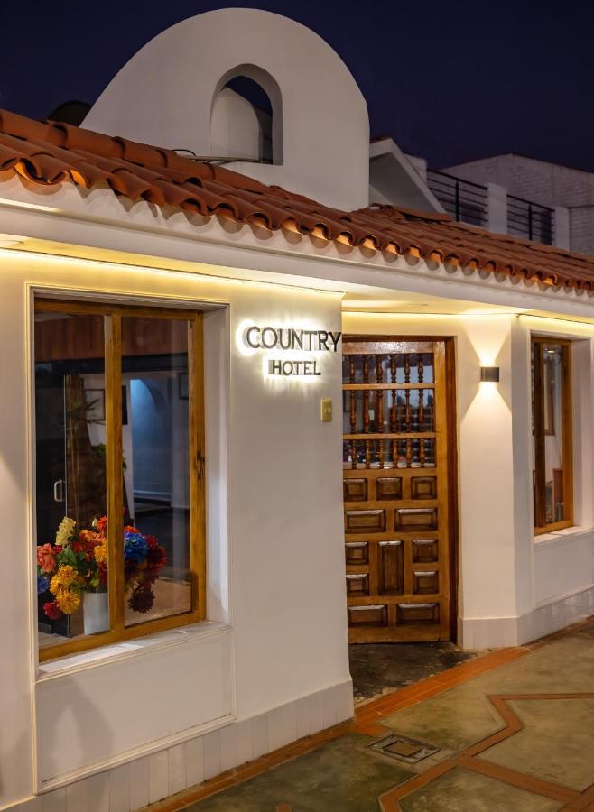 Hotel Country Trujillo Exterior photo