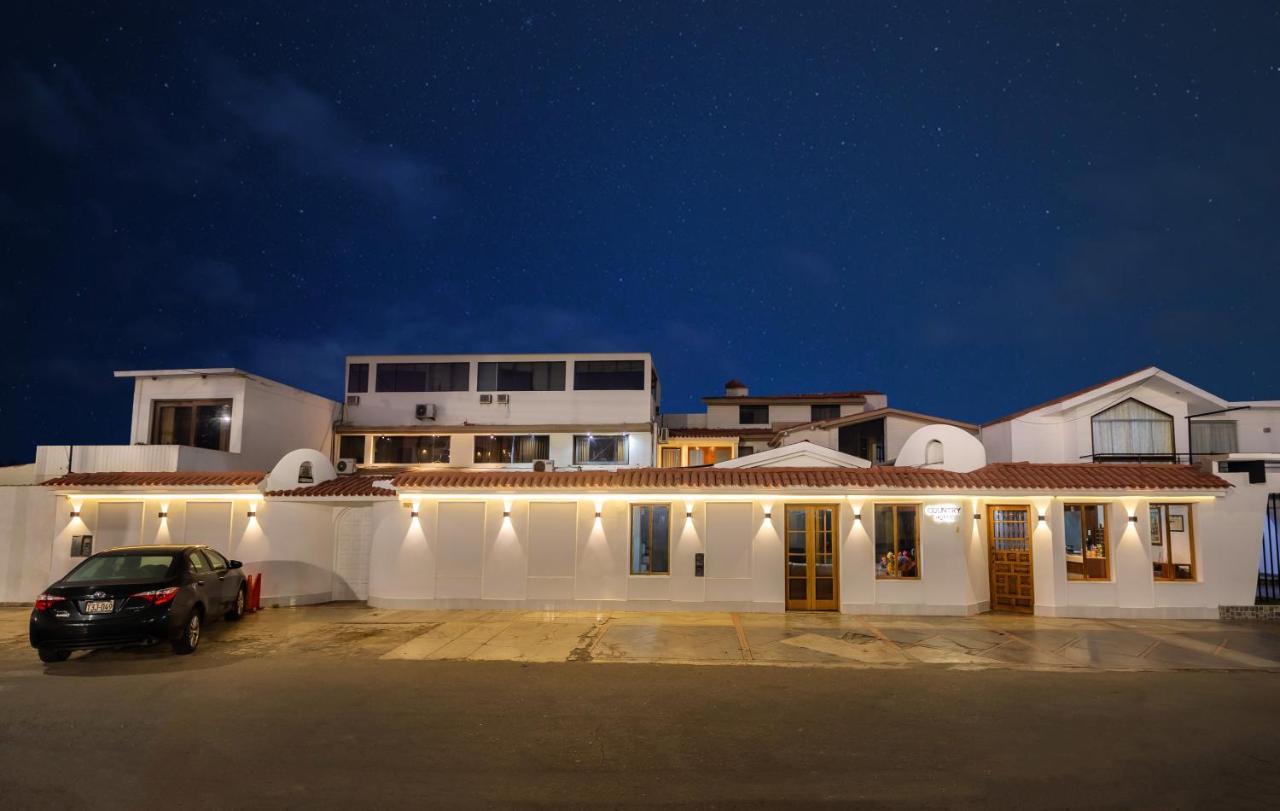 Hotel Country Trujillo Exterior photo